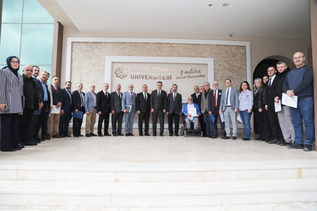 BTÜ’de Çeyrek Asırlık Vefa