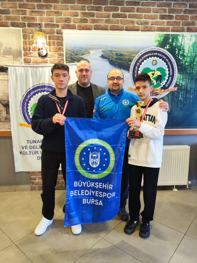 Zekaların Savaşında Bursa İmzası