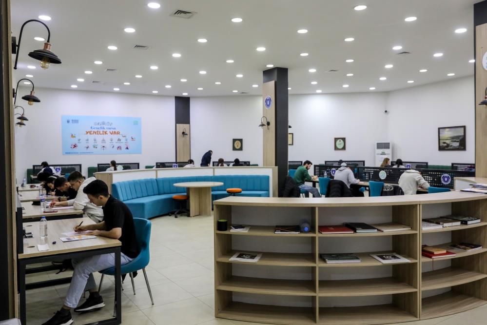 Mustafa Bozbey’den Sınav Desteği