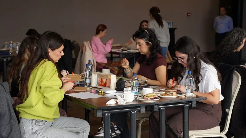 NESCAFÉ Gold “Bu Fincan Sanat Yolunda” Projesi Adana’dan Kars’a Uzandı