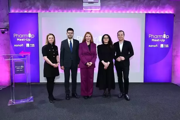 Sanofi’nin PharmUp Platformu İlk Buluşmasını Fark Labs İş Birliğiyle Gerçekleştirdi