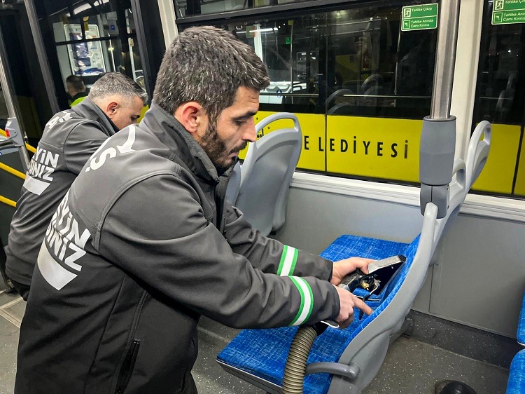Büyükşehir’den ulaşımda bayram temizliği
