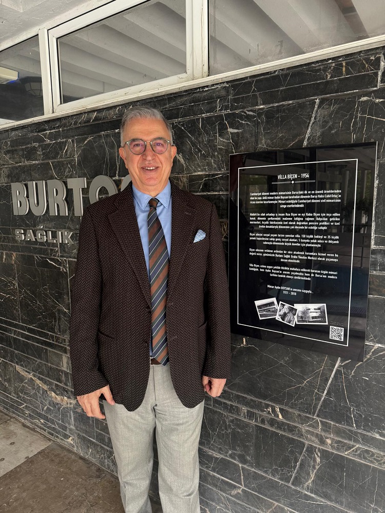 Villa Biçen’e anlamlı plaka