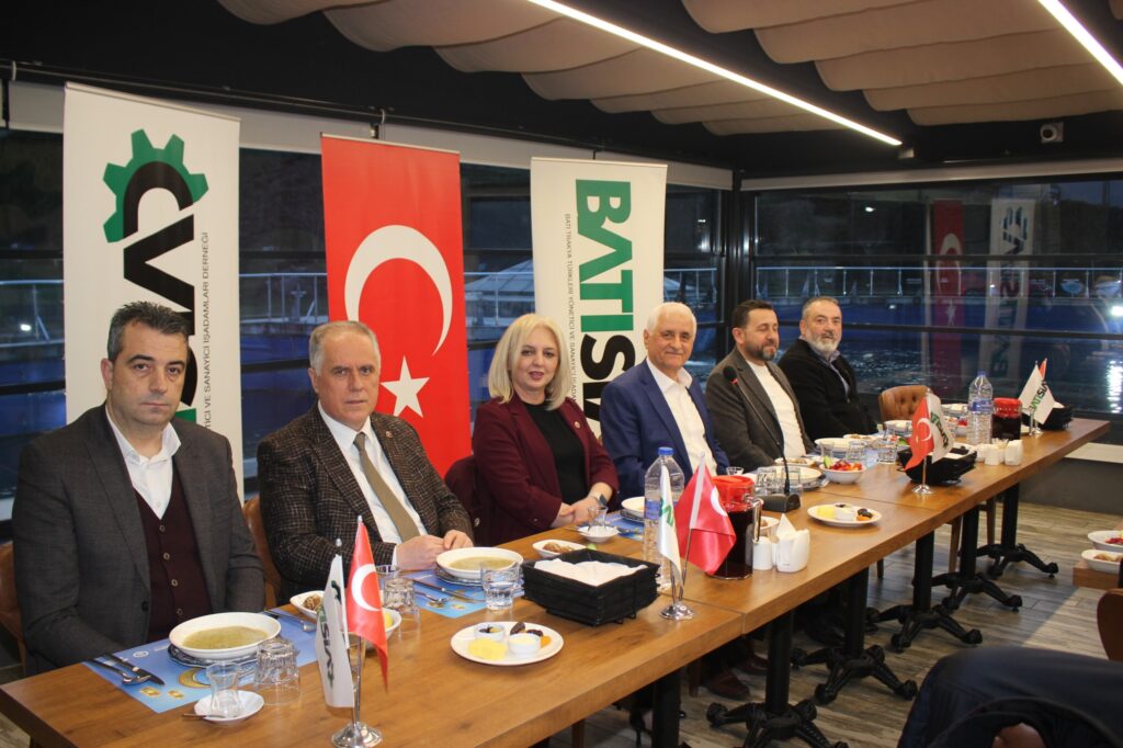 BATISİAD’dan Birlik ve Beraberlik İftarı