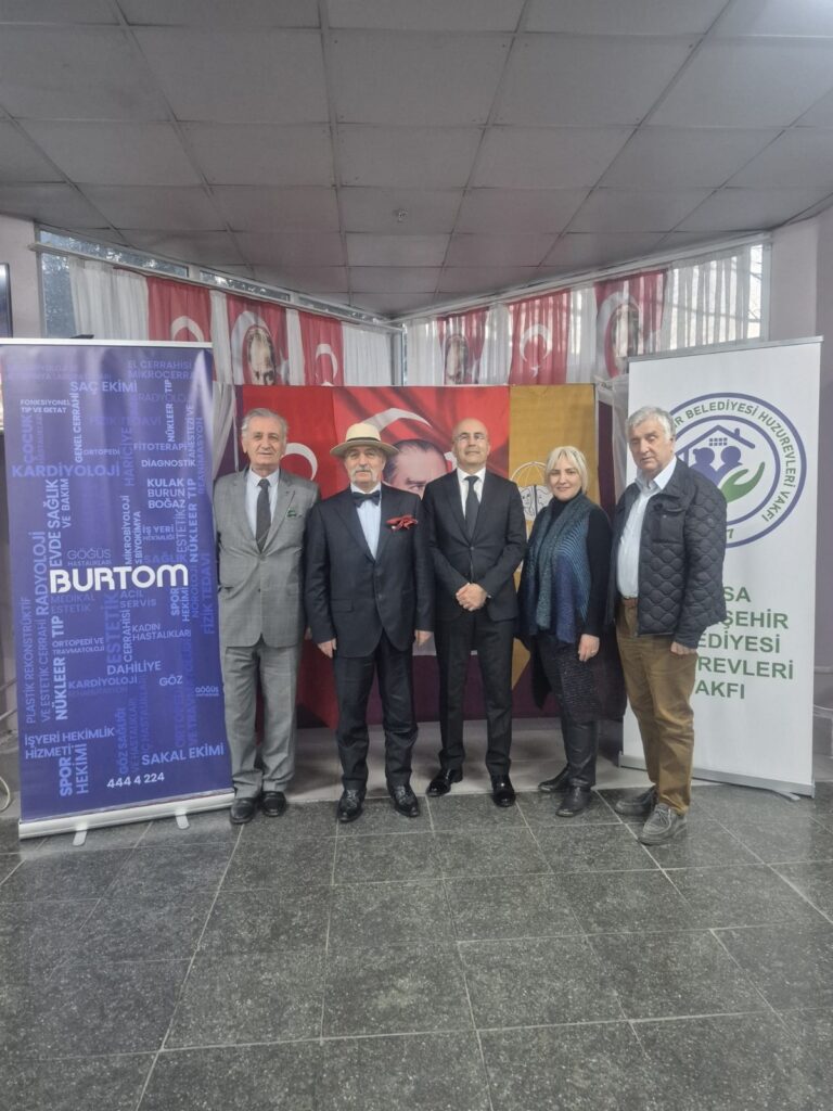 Burtom Sağlık Grubu Huzurevi Sakinleriyle İftar Sofrasında Buluştu