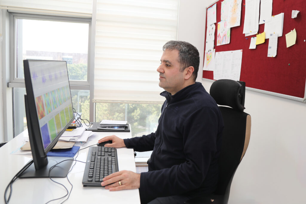 Sesli Kimliğe BTÜ İmzası