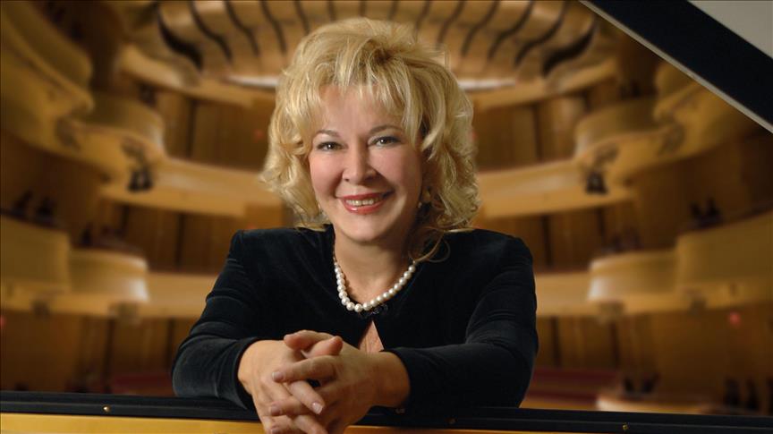 Dünya Kadınlar Günü’ne Özel Konser: Gülsin Onay İDSO Sahnesinde