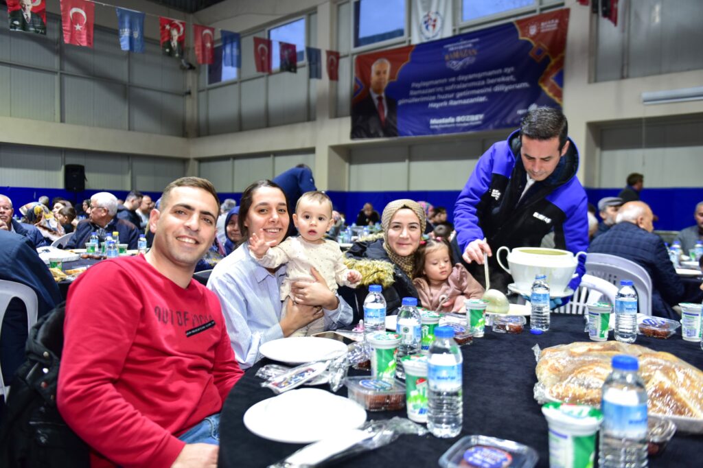 Büyükşehir’den Harmancık’a İftar Desteği