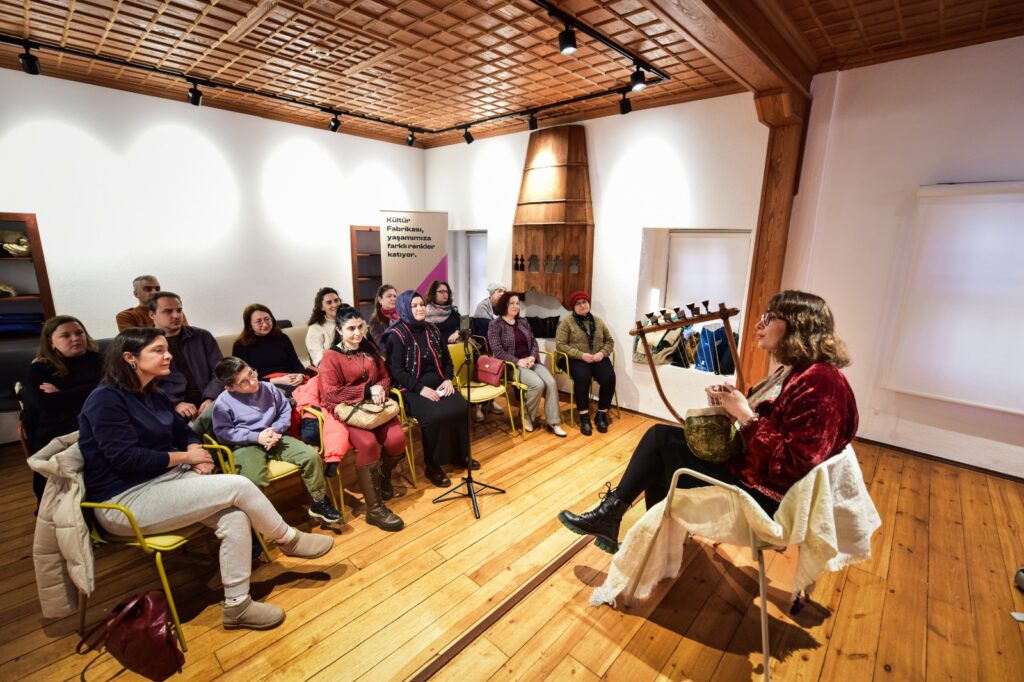 Mahya İpiyle Bursa Anlatıldı