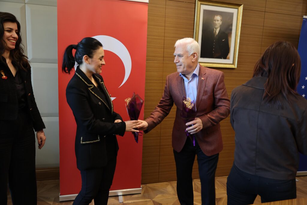 Bursa’da Kadın Hakları Eğitimi