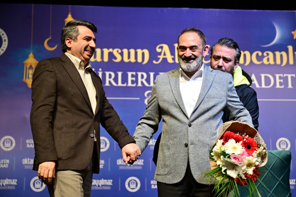 Dursun Ali Erzincanlı’dan Şiir Ziyafeti