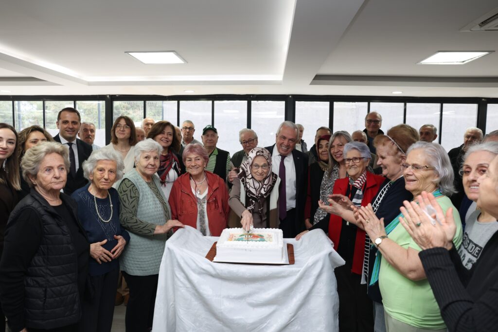 Nilüfer’den tecrübeli çınarlara vefa