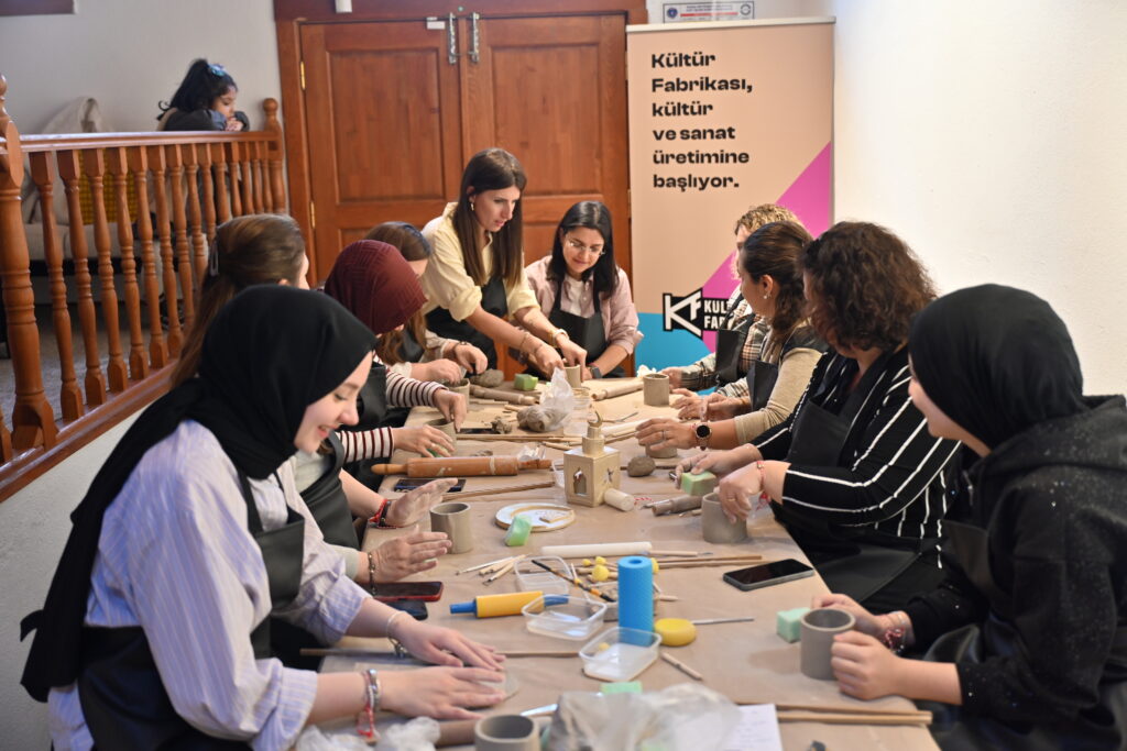 Ramazan Ruhu Seramiğe İşlendi