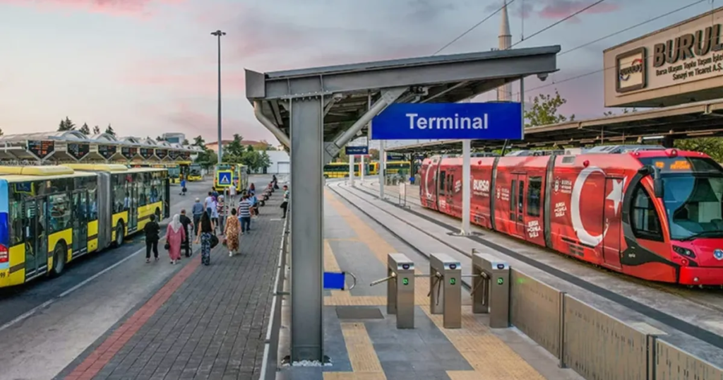 Bayramda Toplu Taşıma Ücretsiz