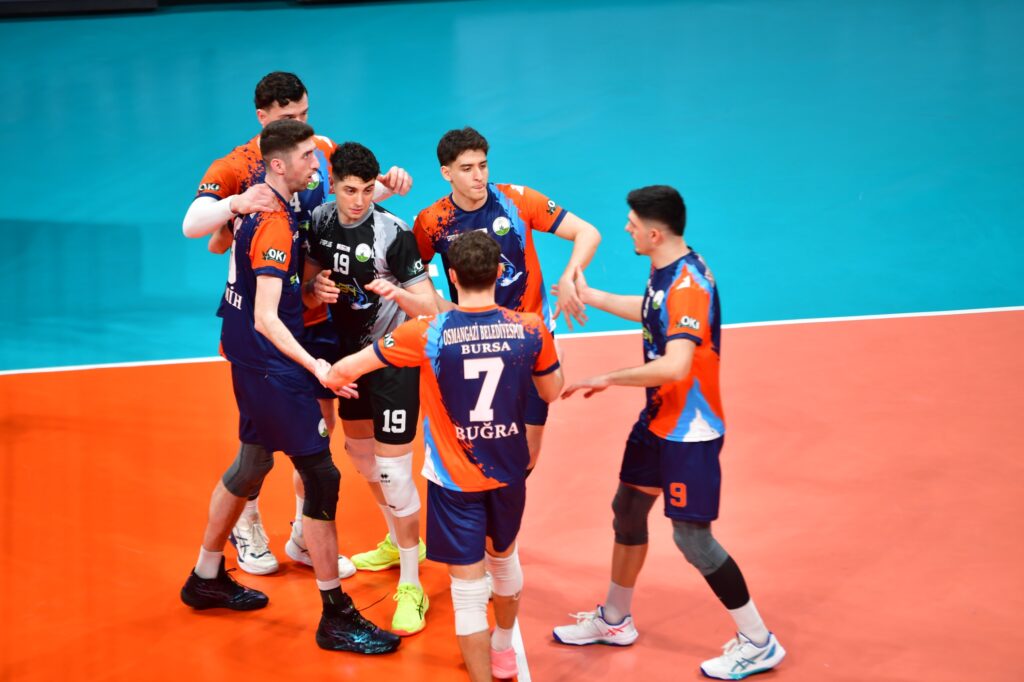 Osmangazi’den Voleybol Şovu