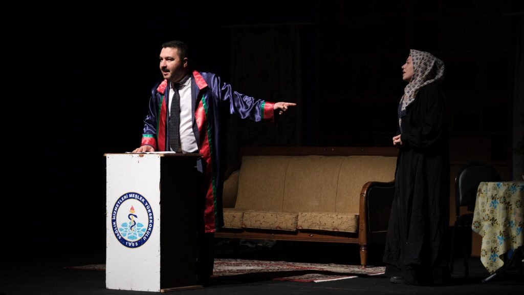 Tarihi Acılar Sahneye Taşındı