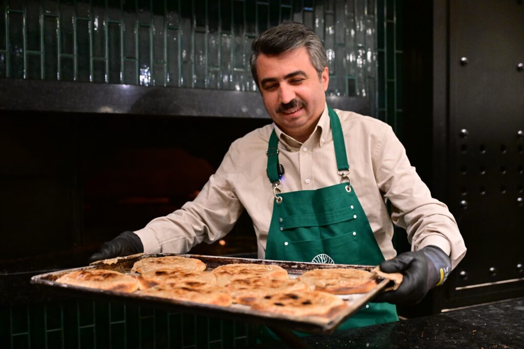 Bursa Tahanlısı Yıldırım Kafelerde