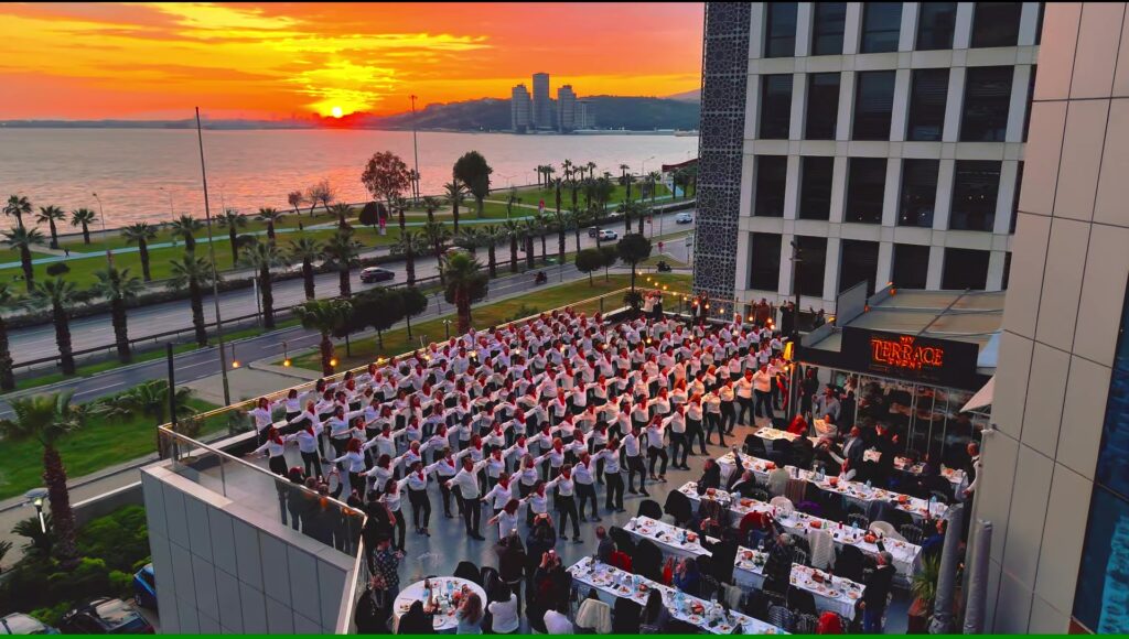 200 Dansçıyla Türkiye Rekoru