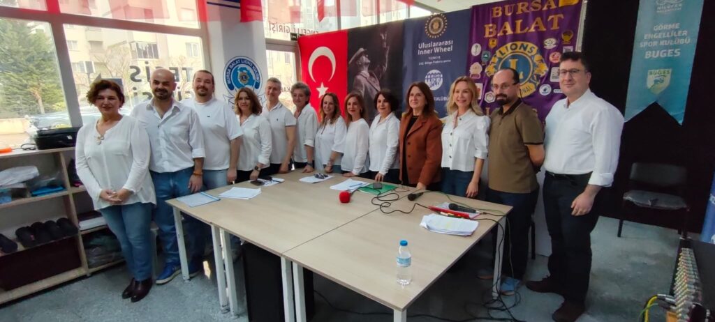 Nilüfer’de görme engelli sporcular için canlı radyo tiyatrosu