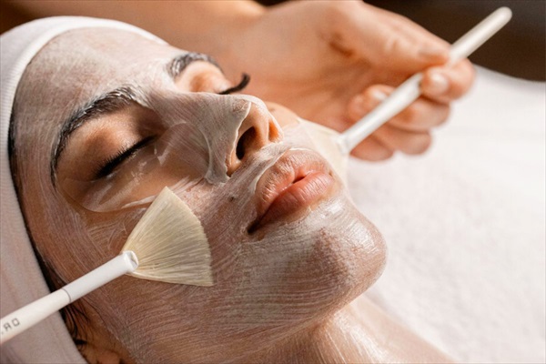 2026’da cilt bakımında yeni dönem: Bilim, doğallık ve kişiselleştirme