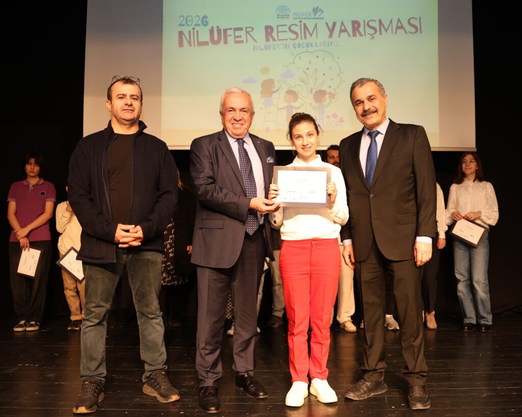 Fırçalar kentin geleceğini çizdi