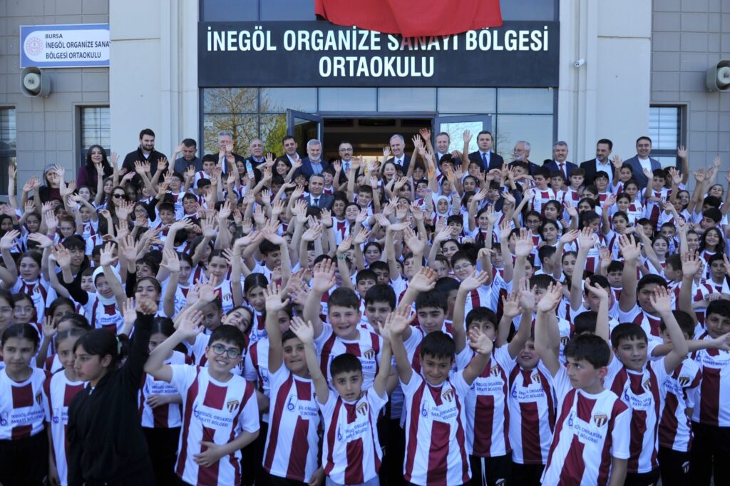 İnegölspor’dan dev hediye kampanyası