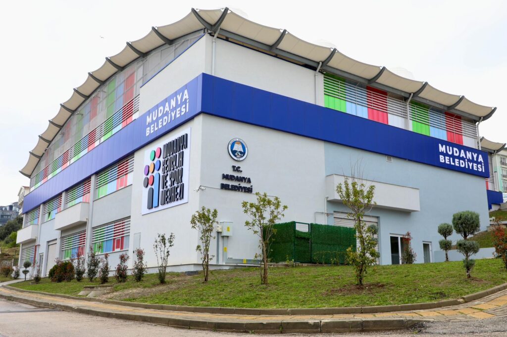 Mudanya’da gençlik devrimi