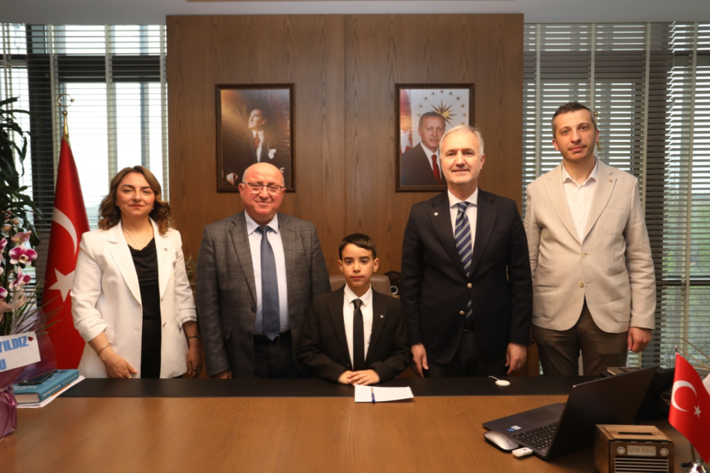 İnegöl’de temsili başkan görevi devraldı