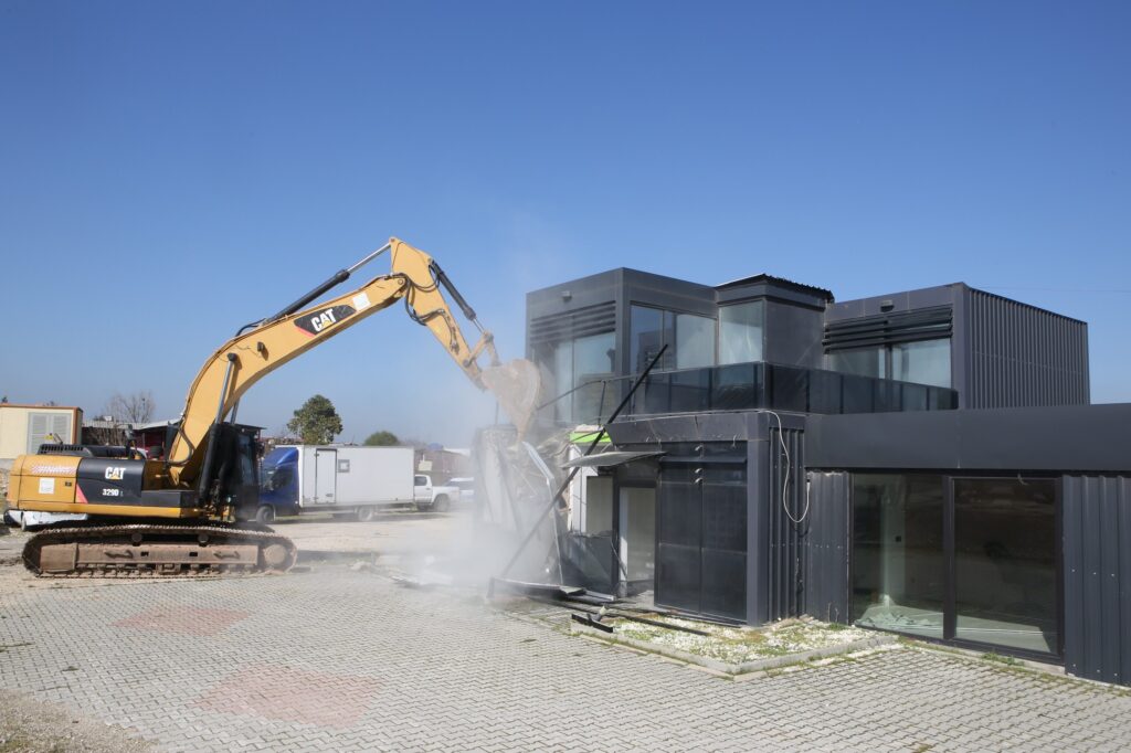 Nilüfer’de yasal süreç yıkımla bitti