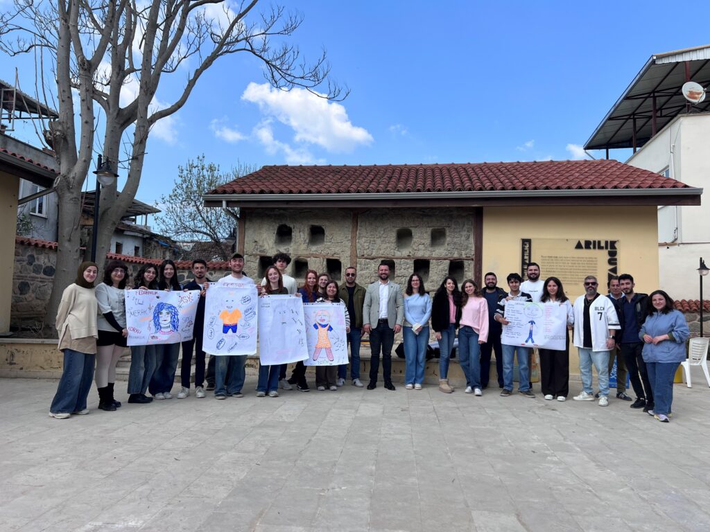 Gençler iyilik için buluştu