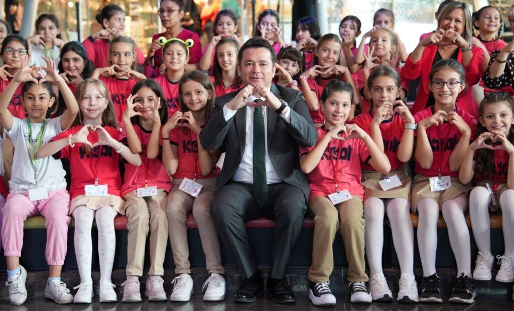 Ana Baba Okulu kapılarını açıyor