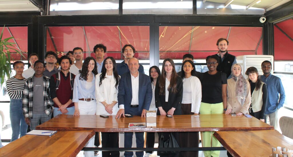 Dünya gençleri Bursa’da birleşti