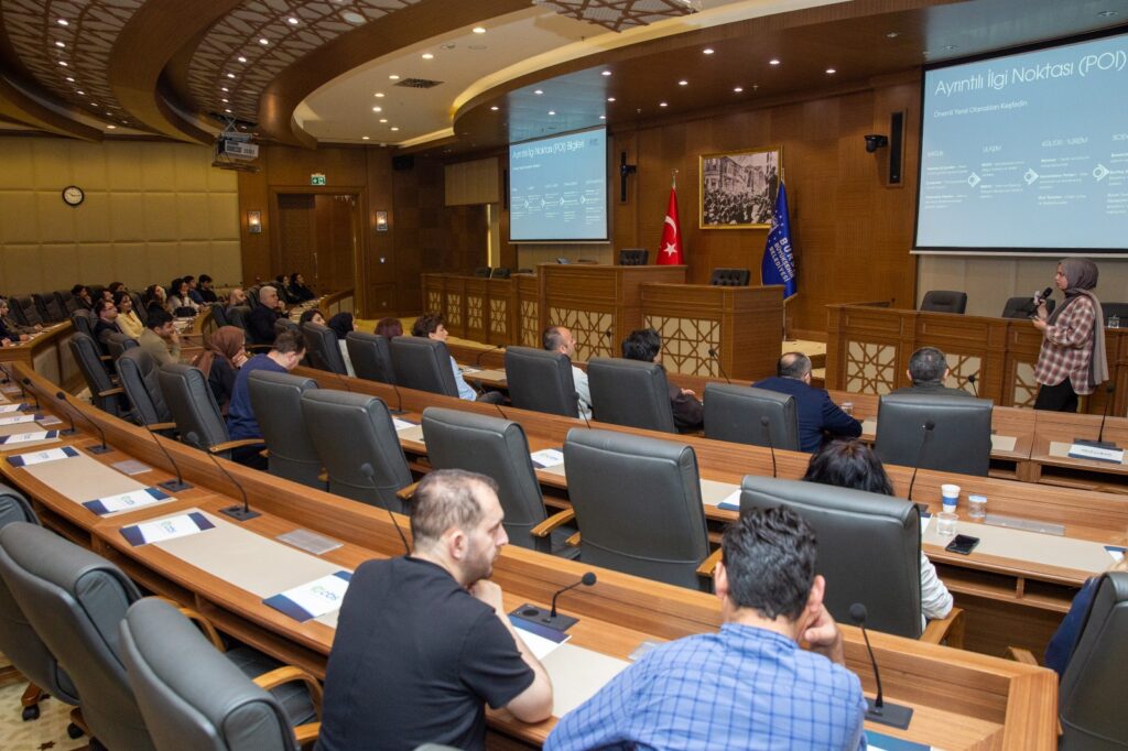 Akıllı rehber hizmete girdi