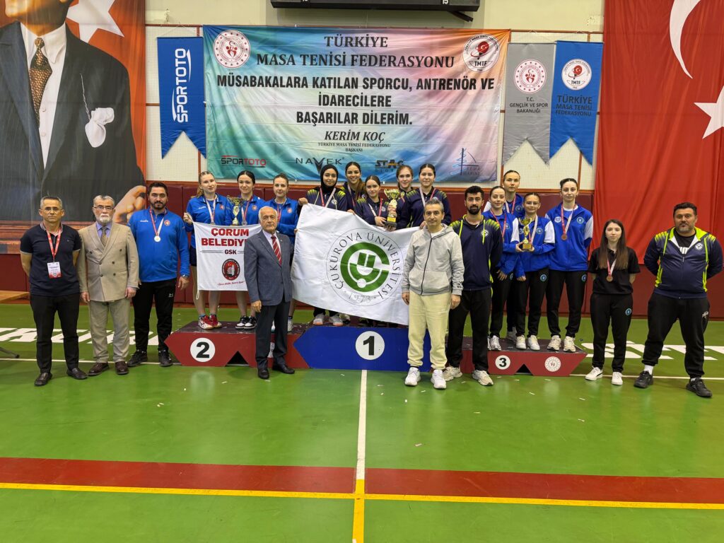 Masa Tenisinde Büyük Başarı