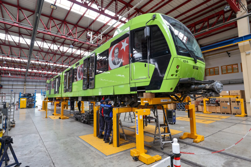 BURULAŞ’tan raylarda titiz bakım