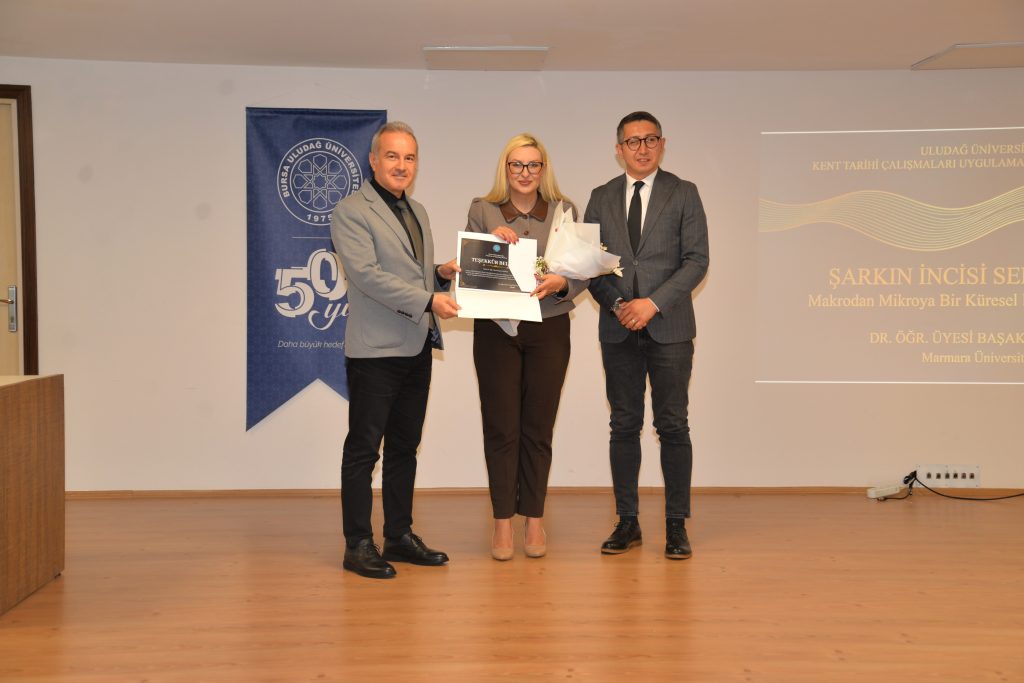 BUÜ’de “Şarkın İncisi Semerkand” Konferansı Düzenlendi