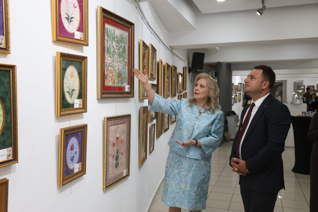 Nilüfer’de Ebru ve Kaat-ı Sergisi Sanatseverlerle Buluştu
