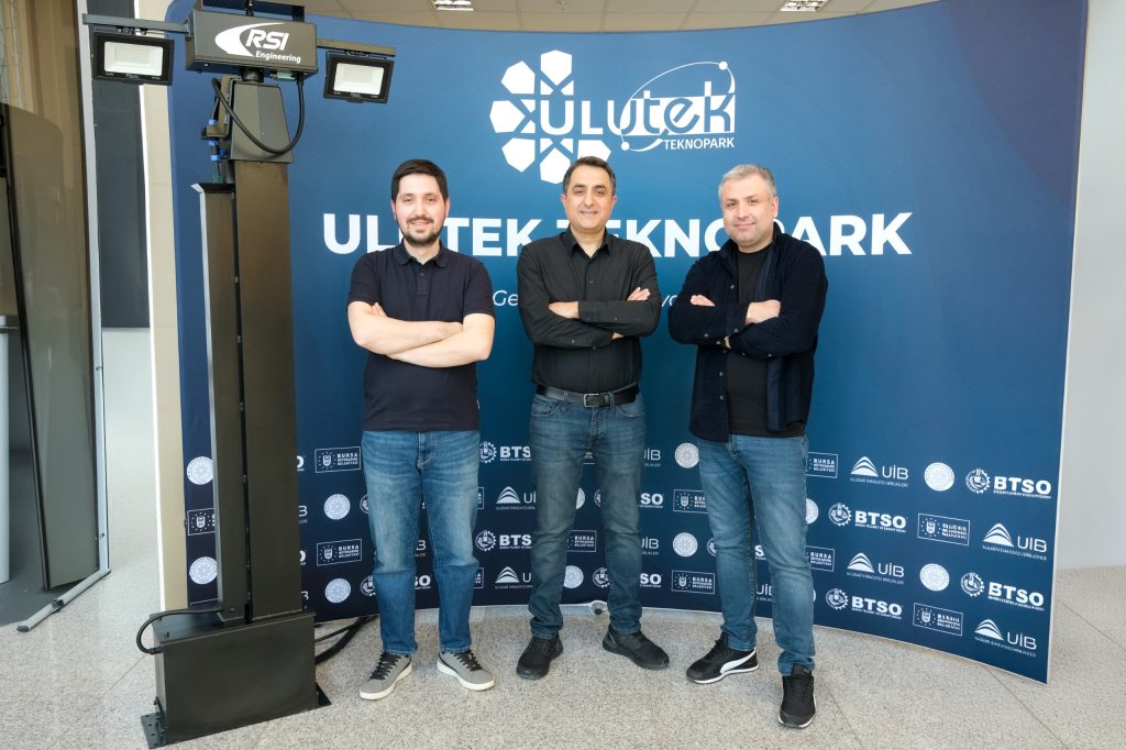 ULUTEK’te Geliştirilen Yerli Mast Sistemi Sahada 360 Derece Görüş Sağlıyor