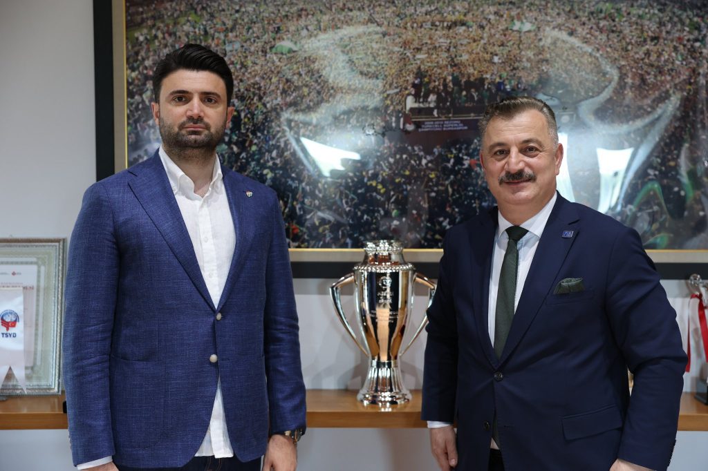 Anahtar Parti’den Bursaspor ziyareti