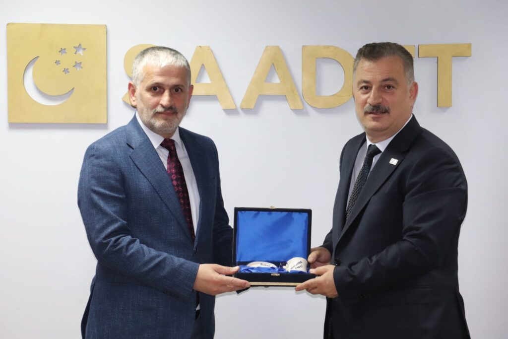 Bursa’da siyasi diyalog köprüsü