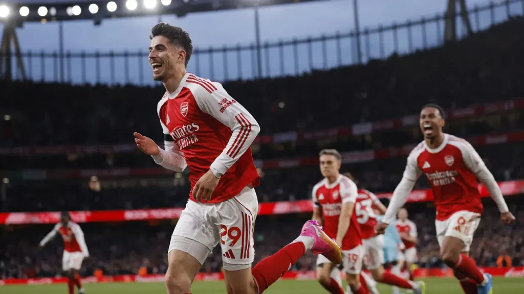 Arsenal şampiyon, City’de belirsizlik