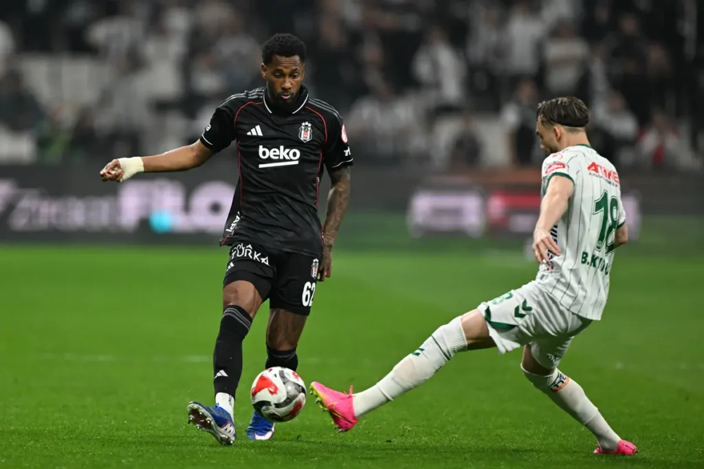 Beşiktaş kupaya veda, Konyaspor finalde