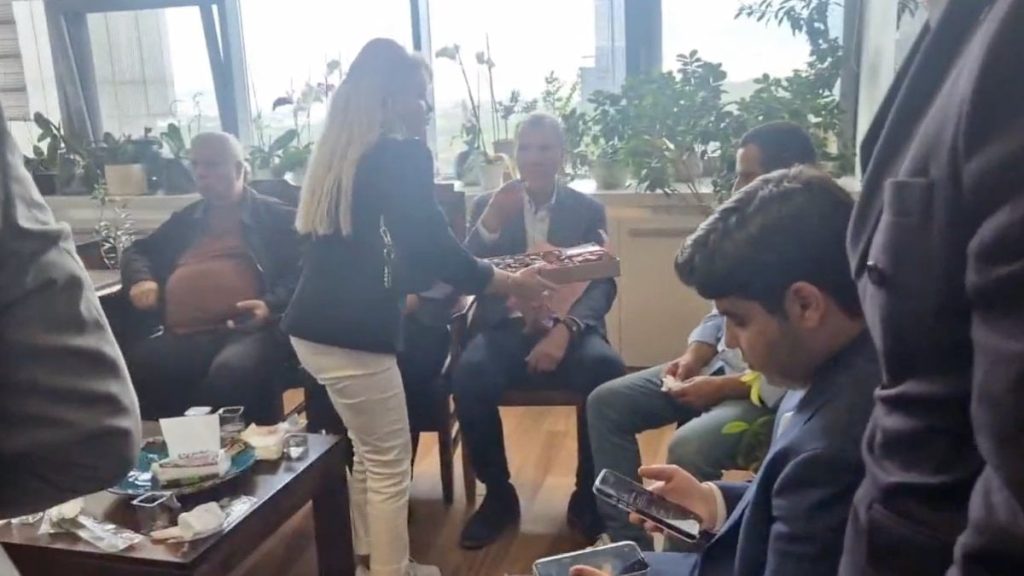 CHP Genel Merkezi’nde İstikşafi Gerginlik