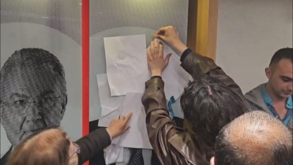 CHP’de Kurultay Kararı ve Parti İçinde Gerilim