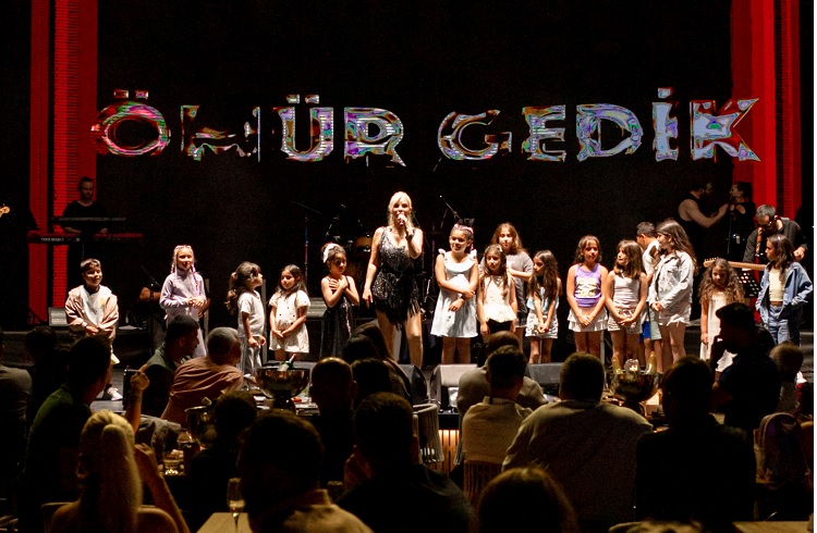 Ömür Gedik’in Bodrum sürprizi