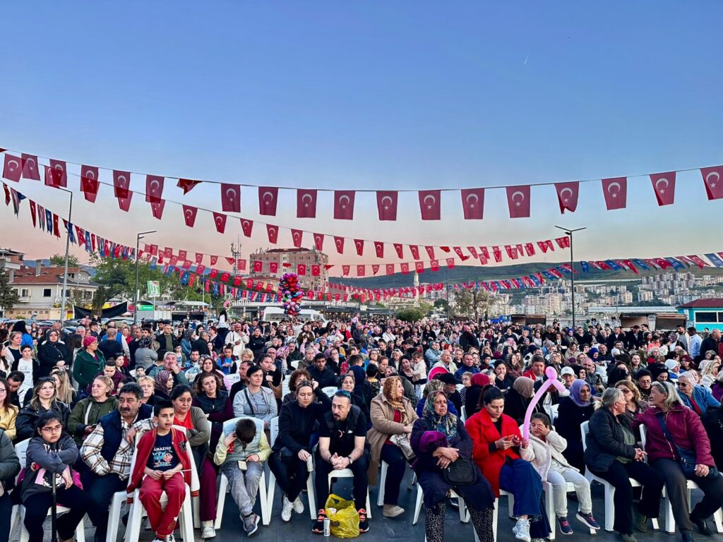 Gemlik’te renkli Hıdırellez coşkusu