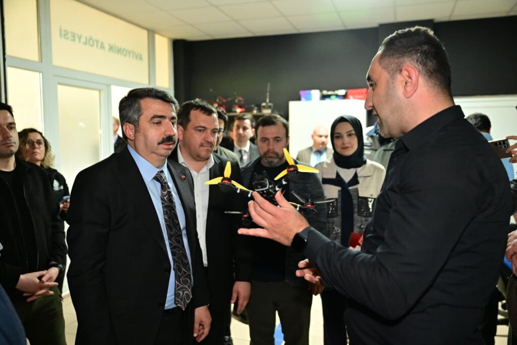 Başkan Yılmaz gençlerle buluştu