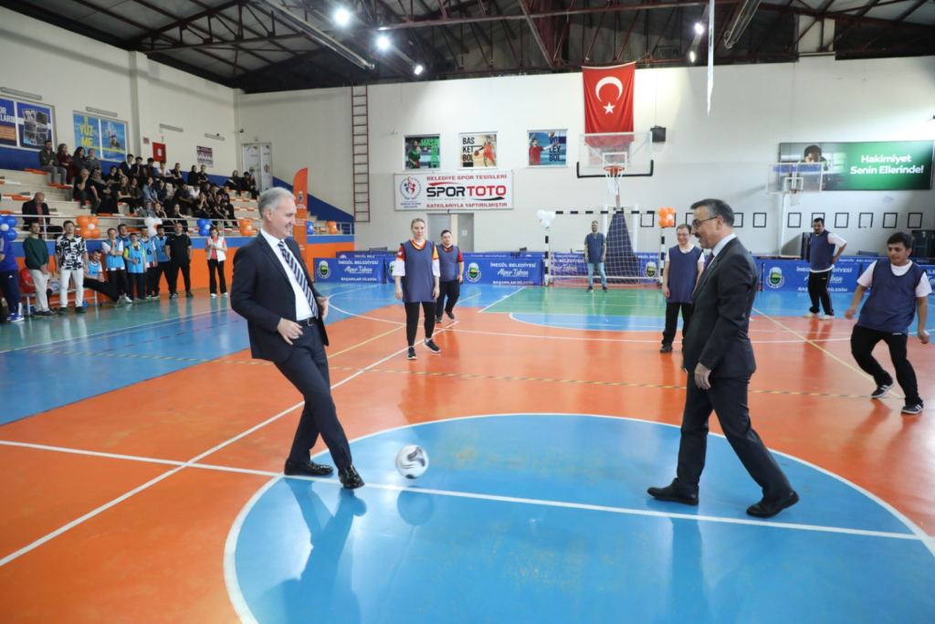 Özel bireylerin futbol coşkusu