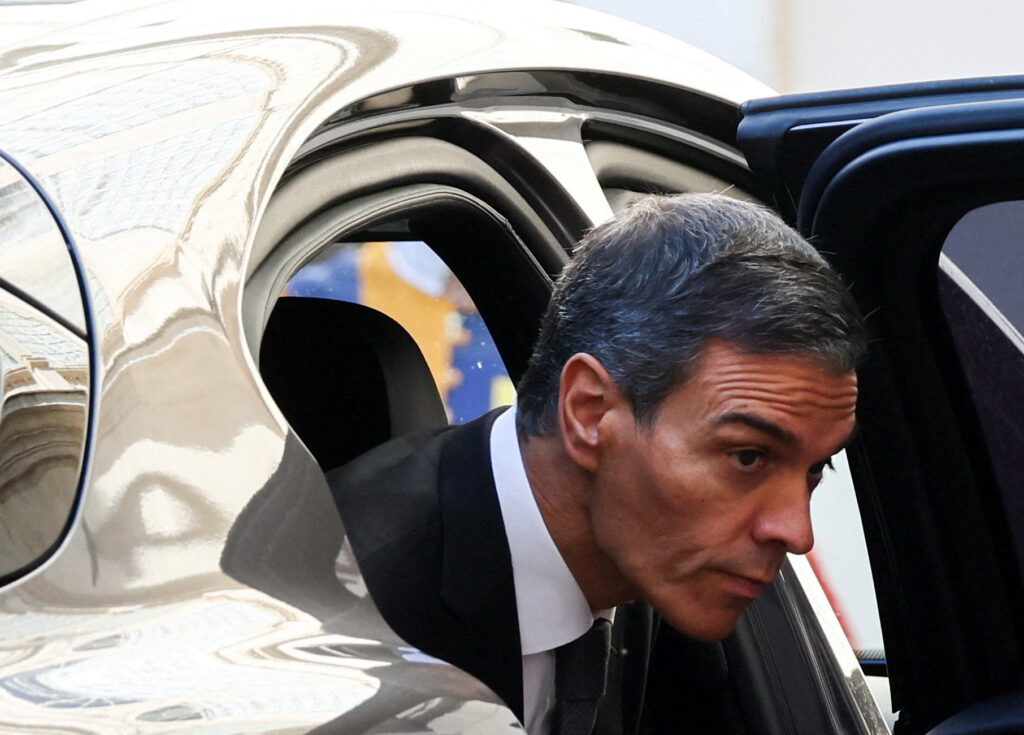 Madrid’de Sosyalist Parti Genel Merkezi’ne Polis Baskını