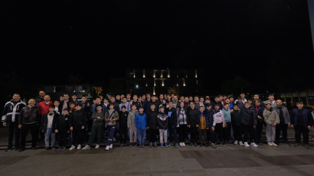 İnegöllü gençler Antalya yolunda